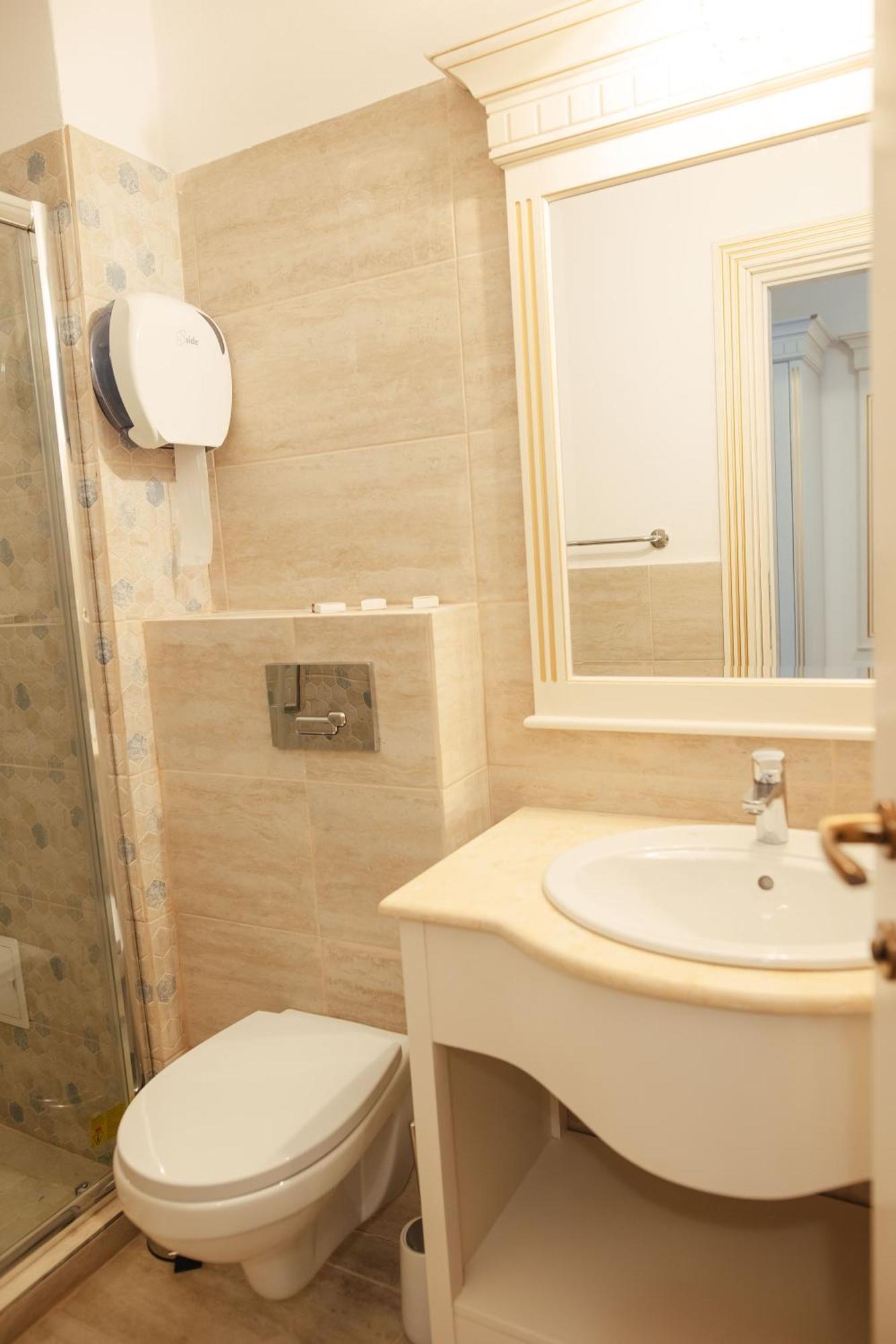 Hotel Miruna Sîmbăta de Sus Buitenkant foto